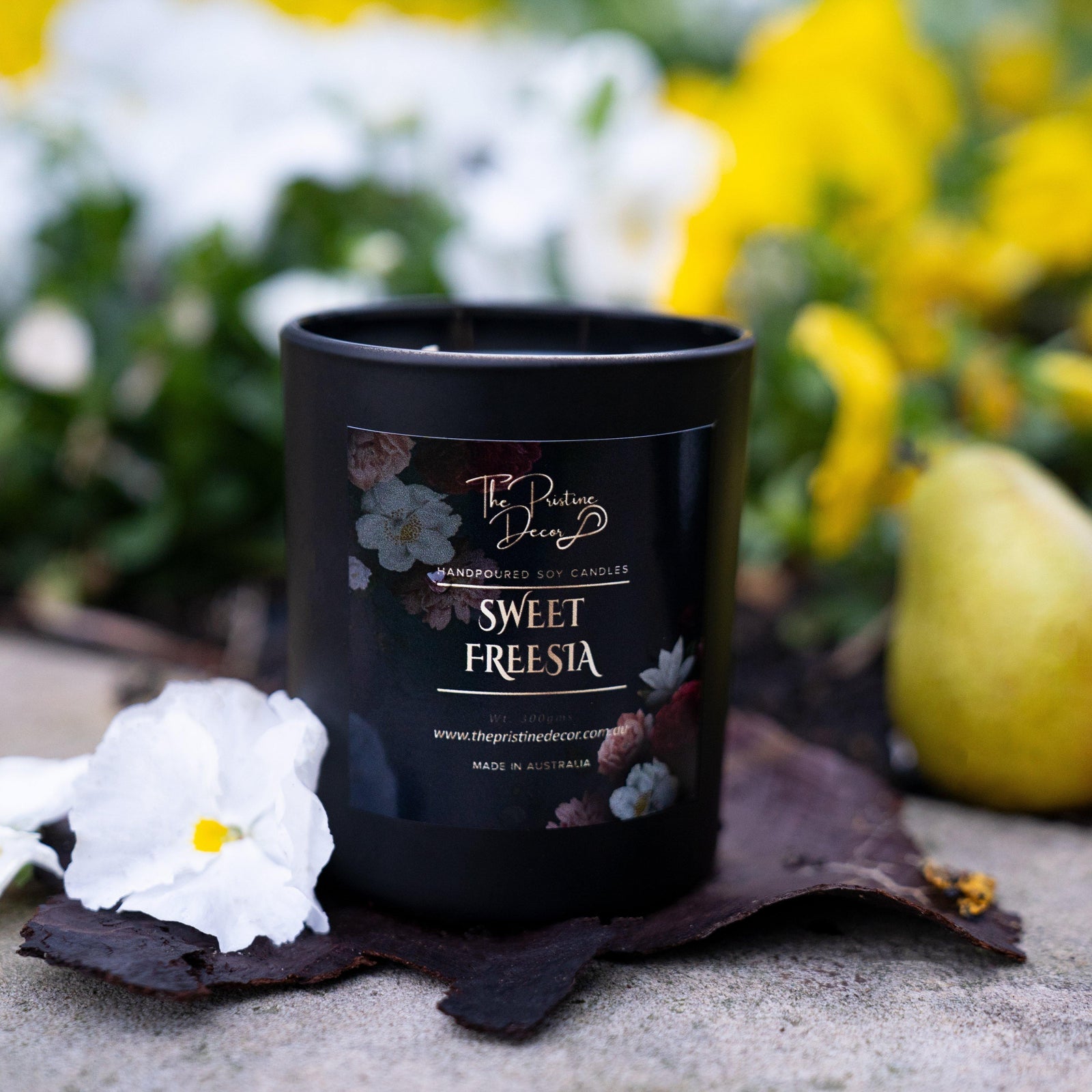 Scented Soy Candles - English Pear & Freesia Blend - Sweet Freesia